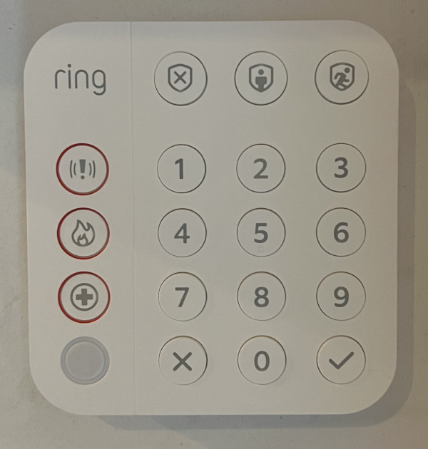 Bild på monterad Ring alarm keypad